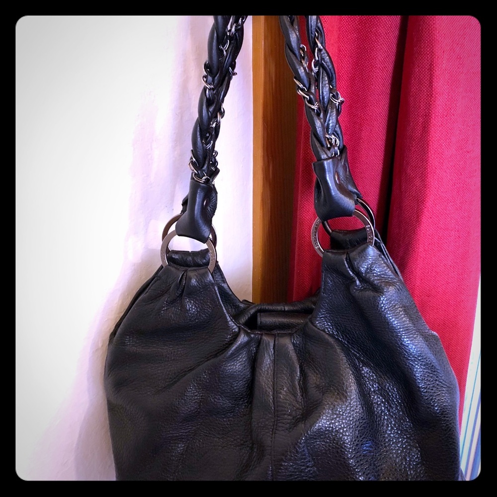 Gorgeous black leather everyday shoulder bag